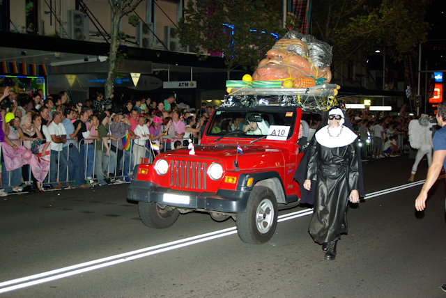 Mardi Gras Parade 1/3/2008